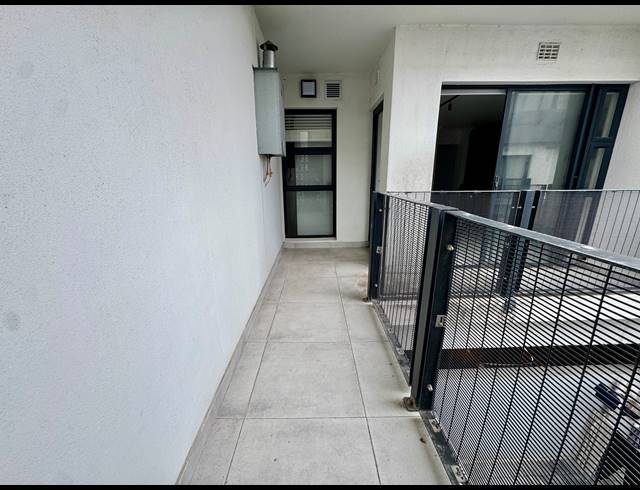 2 BEDROOM APARTMENT TO LET IN TABLE VIEW